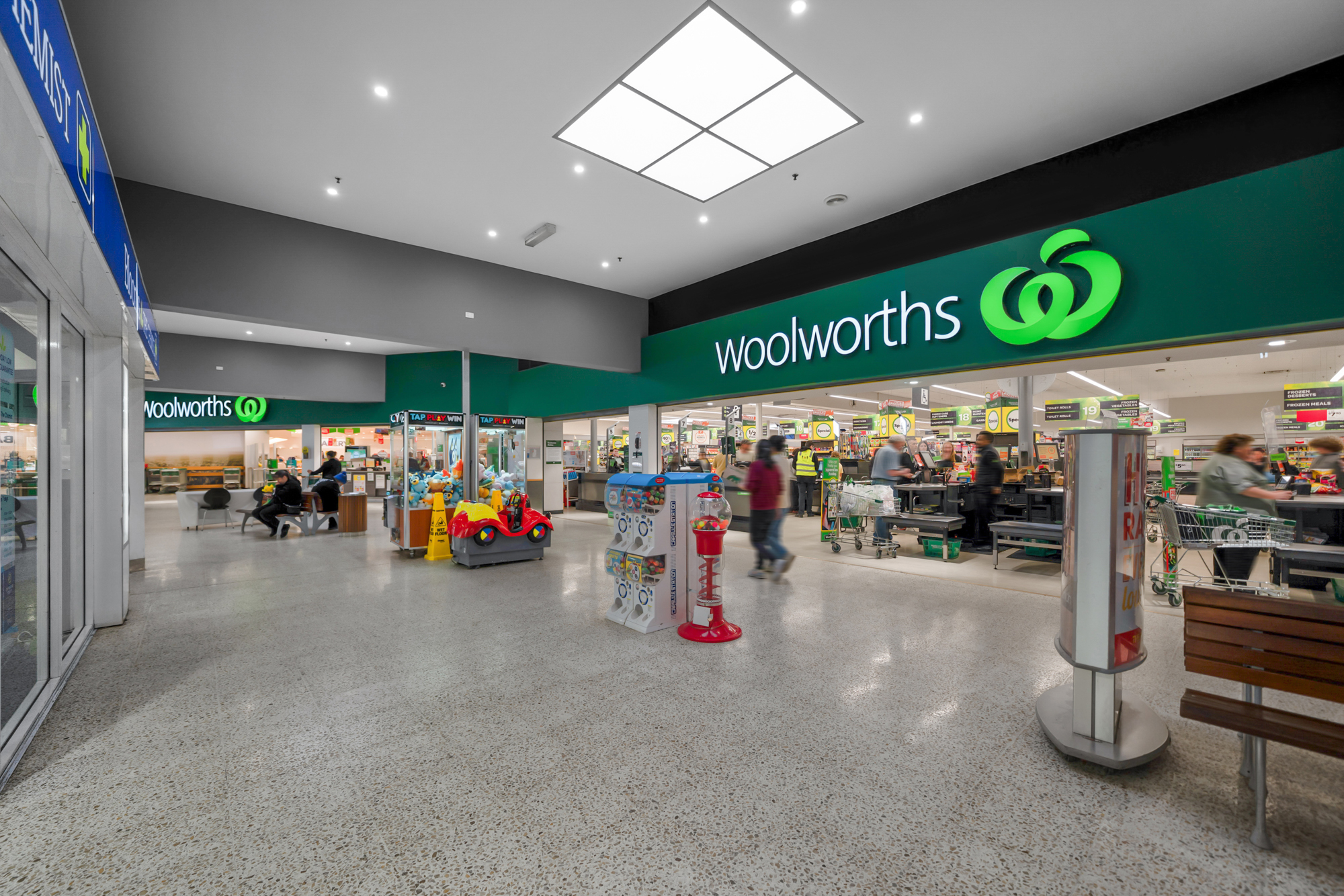 07-Glenorchy Plaza_1