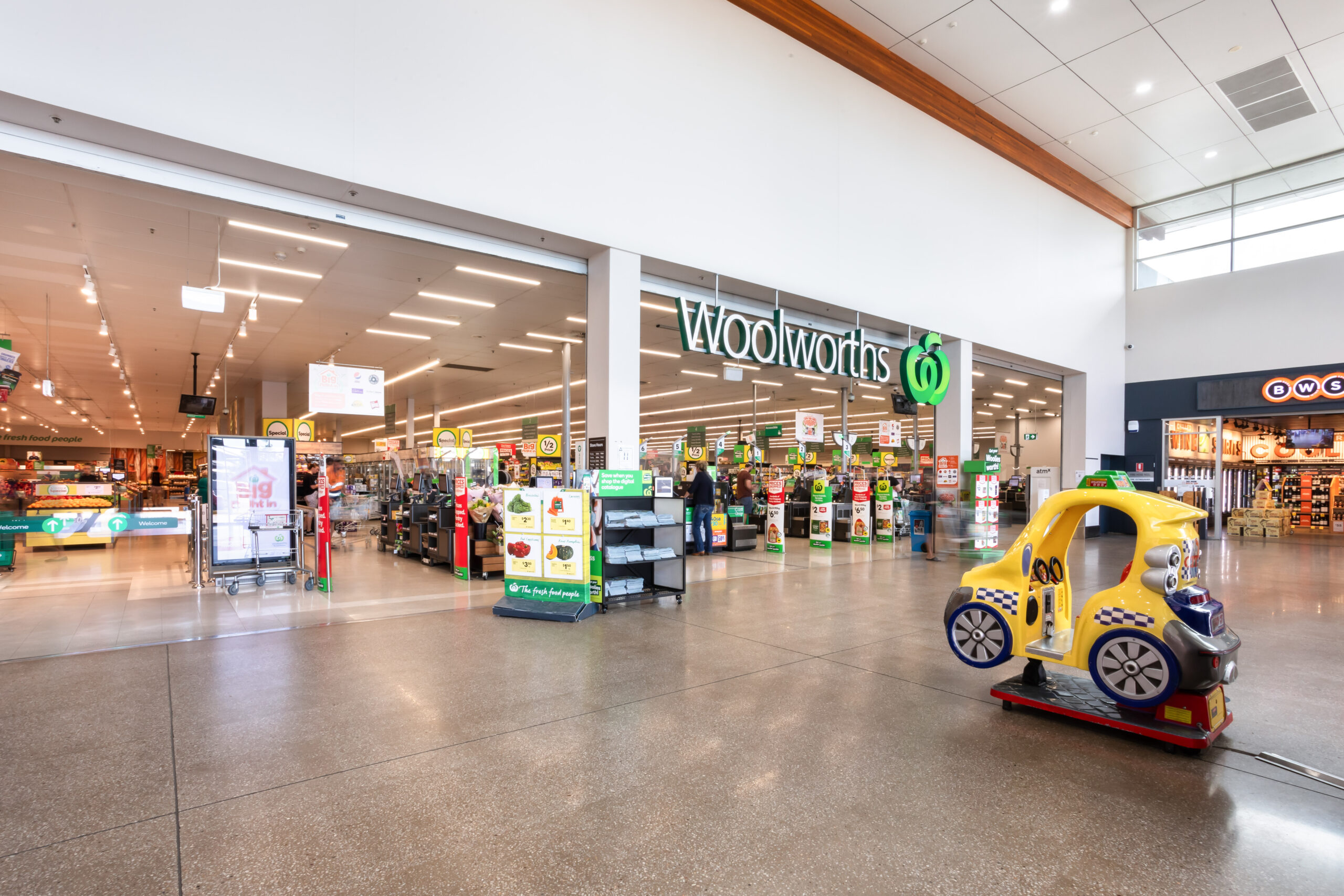 Woolworths Ooralea-5